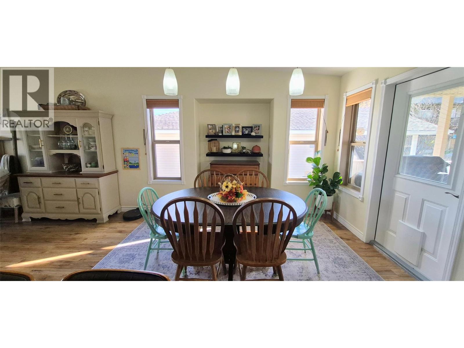 1409 Southview Drive, Cranbrook, British Columbia  V1C 6S1 - Photo 11 - 10382559