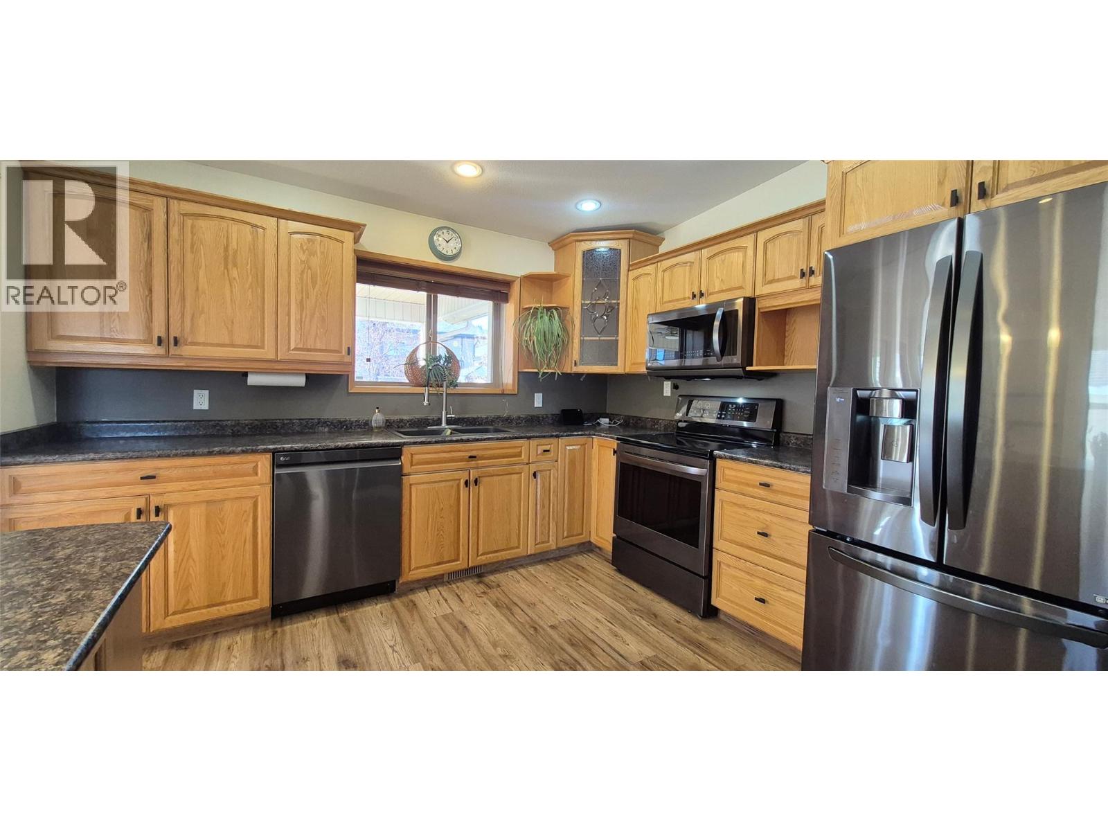 1409 Southview Drive, Cranbrook, British Columbia  V1C 6S1 - Photo 13 - 10382559