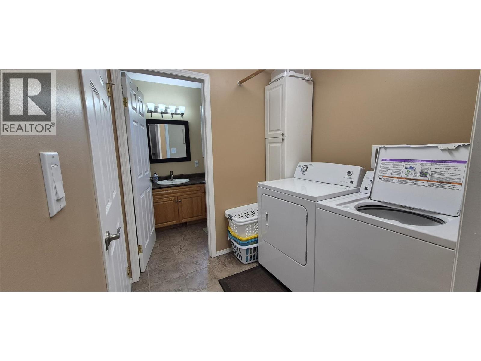 1409 Southview Drive, Cranbrook, British Columbia  V1C 6S1 - Photo 24 - 10382559