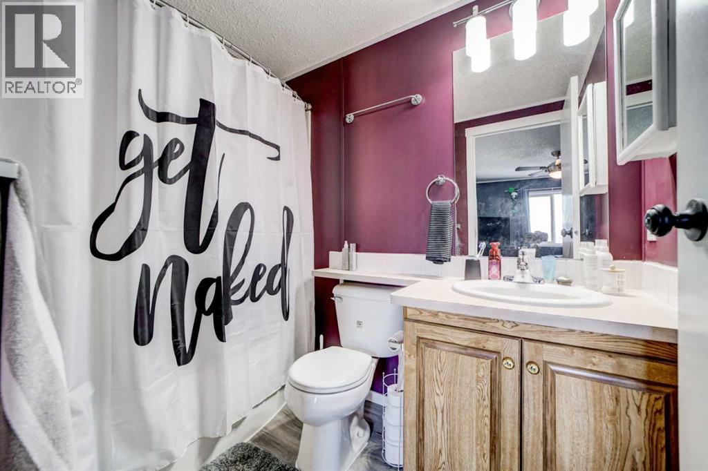 308 Station Boulevard, Coaldale, Alberta  T1M 1P6 - Photo 11 - A2272823