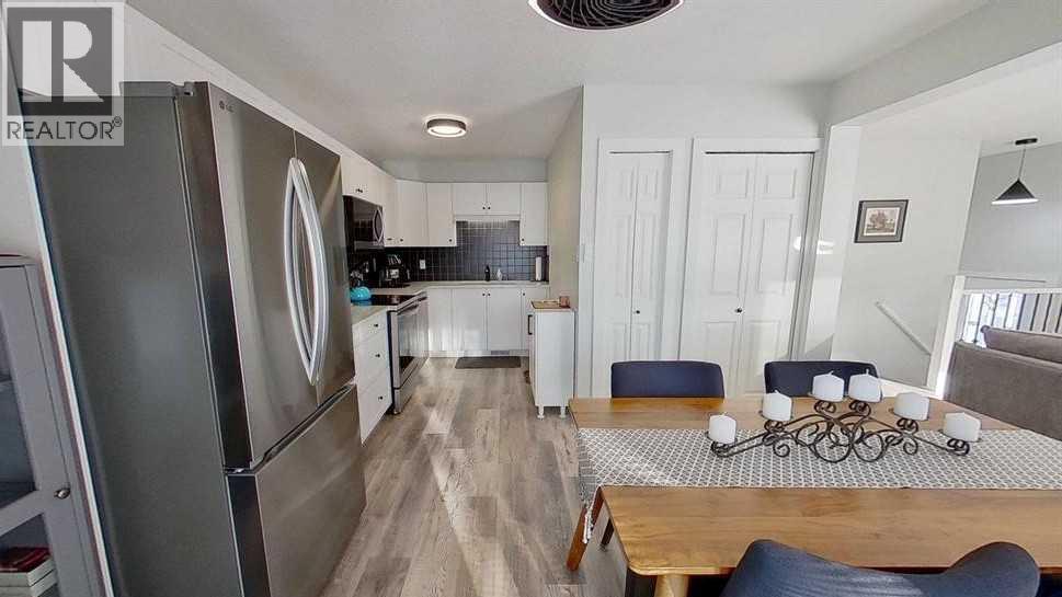 7102a Marler Drive, Camrose, Alberta  T4V 3L8 - Photo 8 - A2280630