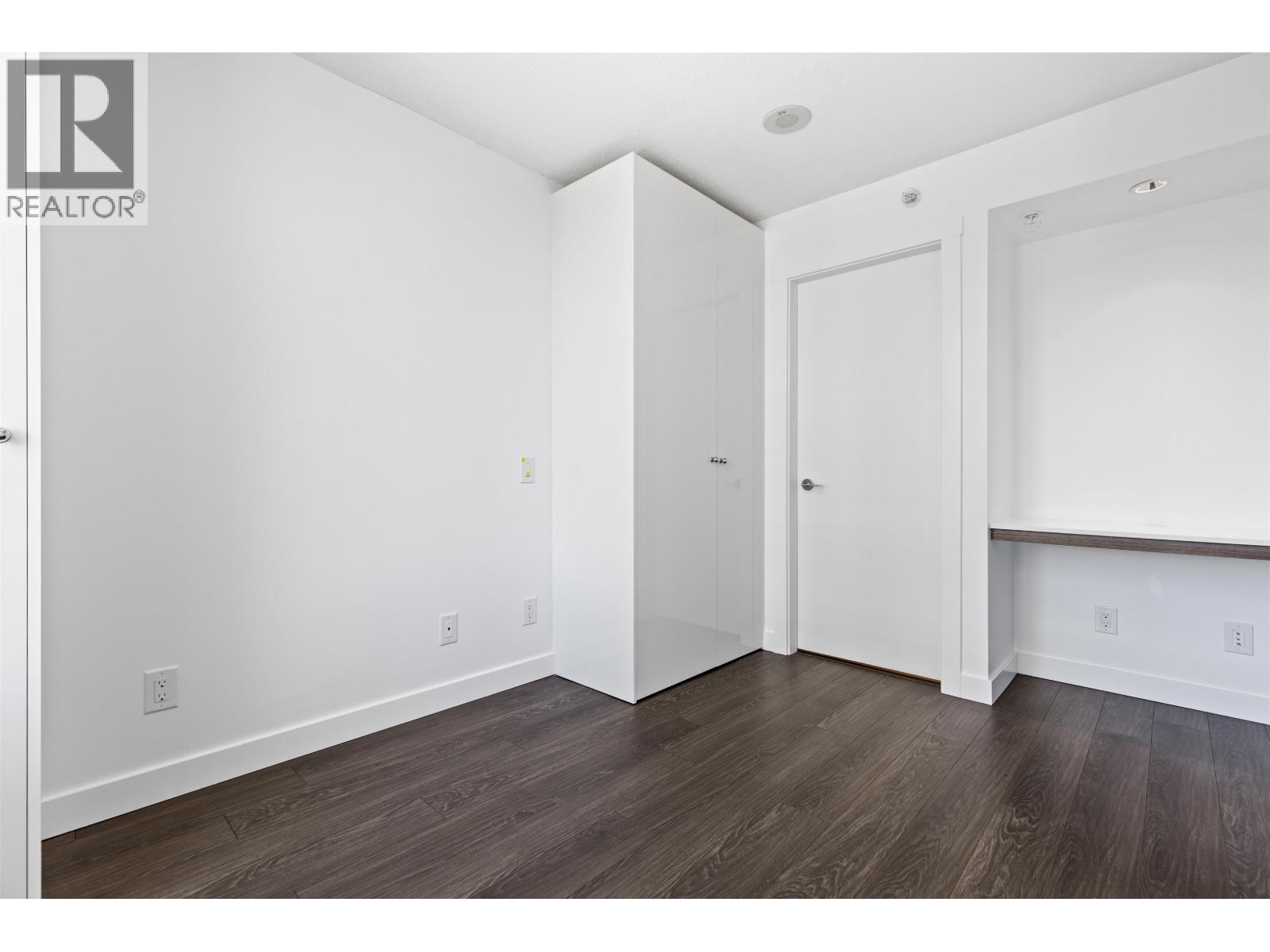 2501 602 Como Lake Avenue, Coquitlam, British Columbia  V3J 0G2 - Photo 12 - R3108769