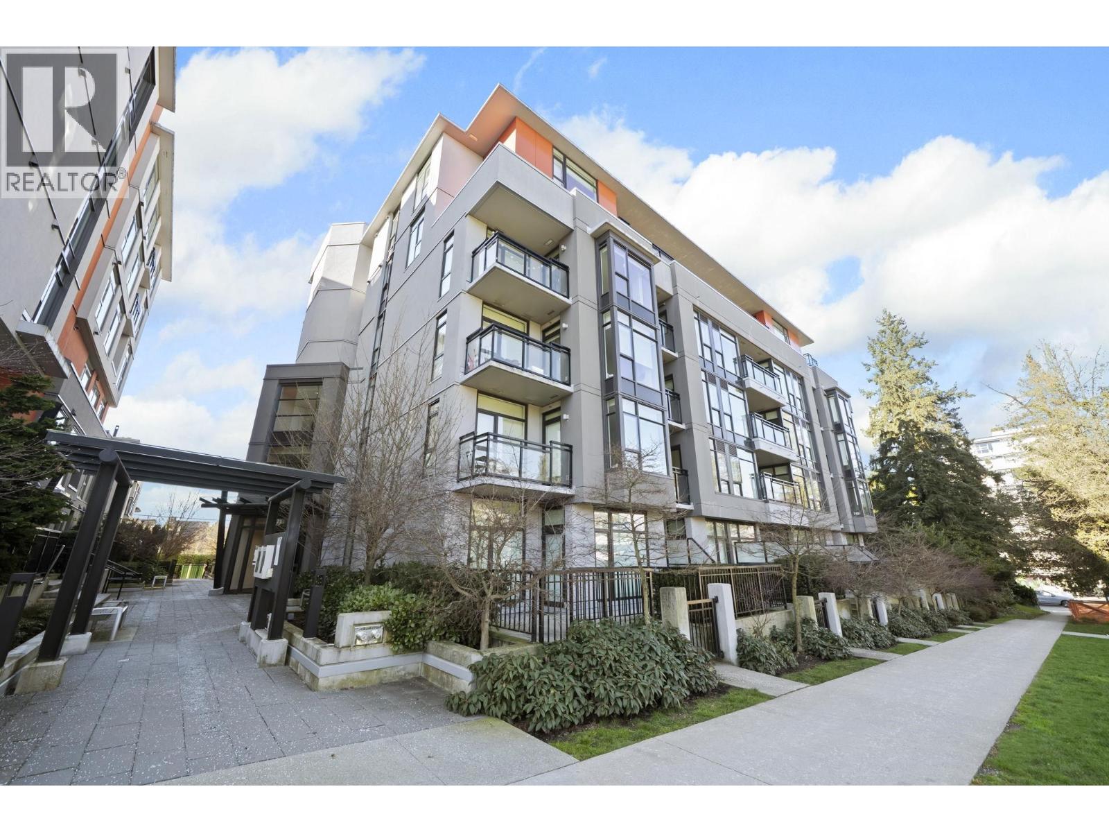 401 4171 Cambie Street, Vancouver, British Columbia V5Z 2Y2 - Photo 2 - R3108774
