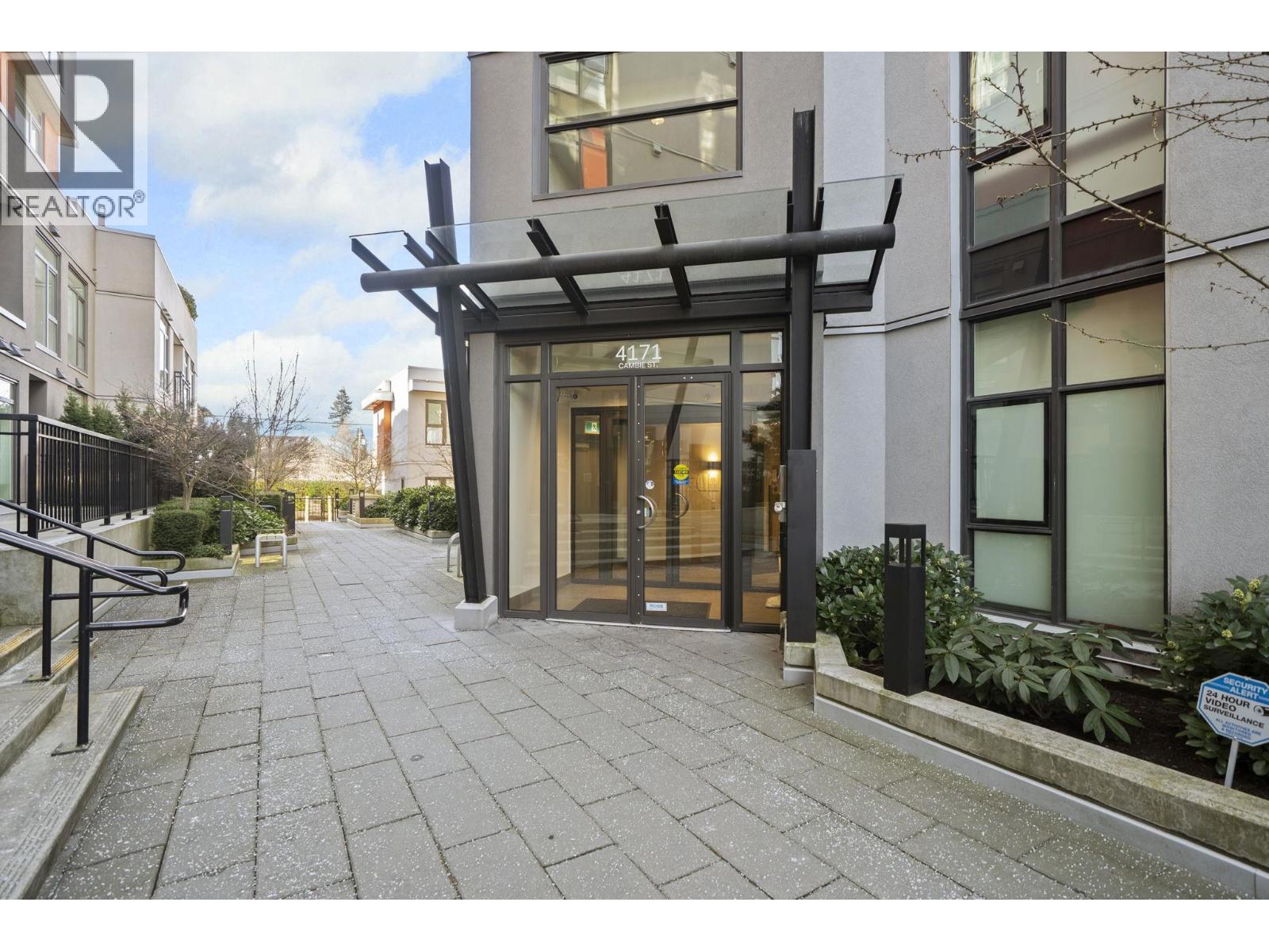 401 4171 Cambie Street, Vancouver, British Columbia V5Z 2Y2 - Photo 4 - R3108774