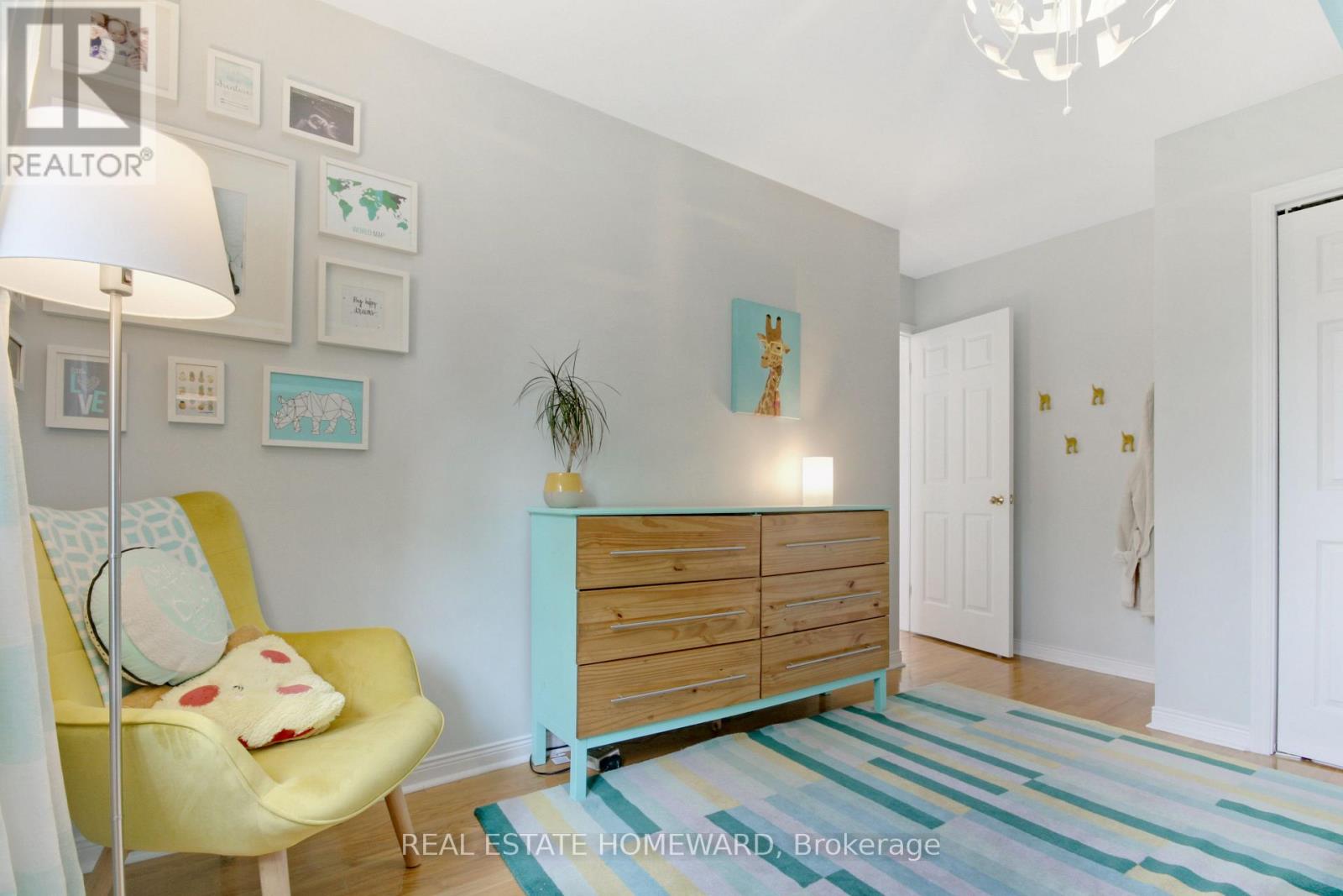 12 Athlone Road, Toronto, Ontario  M4J 4H2 - Photo 21 - E12973600