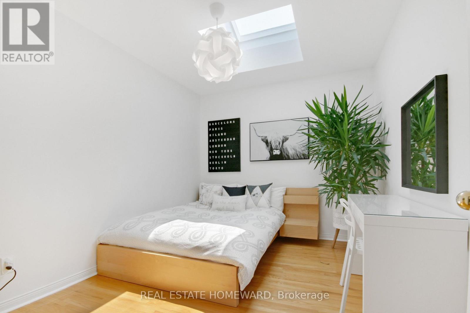 12 Athlone Road, Toronto, Ontario  M4J 4H2 - Photo 24 - E12973600