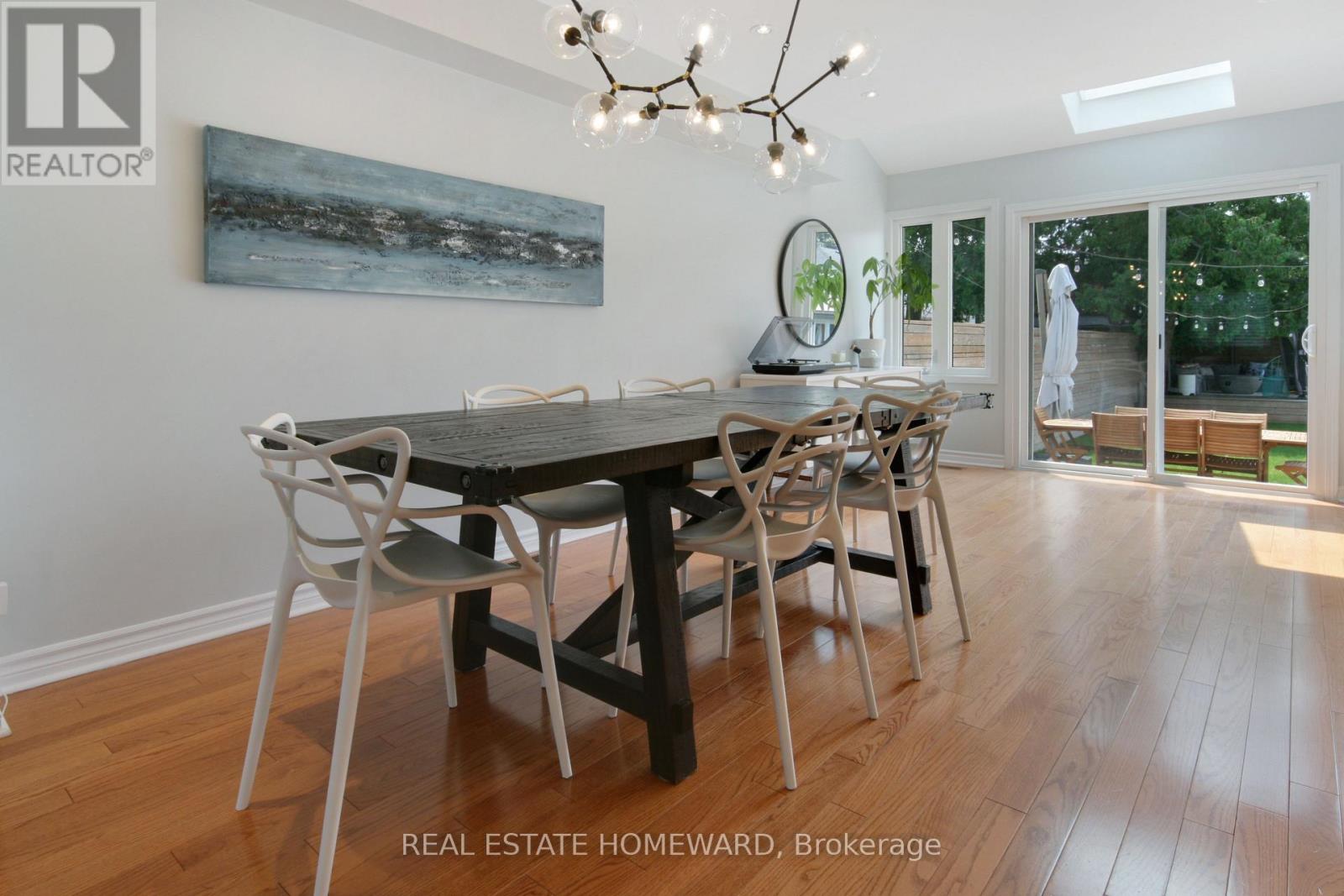 12 Athlone Road, Toronto, Ontario  M4J 4H2 - Photo 7 - E12973600