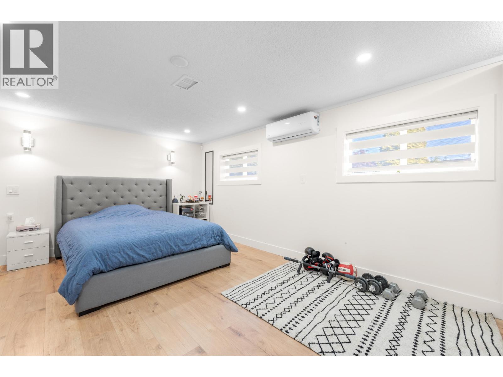 8649 11th Avenue, Burnaby, British Columbia  V3N 2P9 - Photo 14 - R3107740