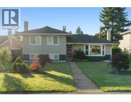 8649 11TH AVENUE, Burnaby, British Columbia