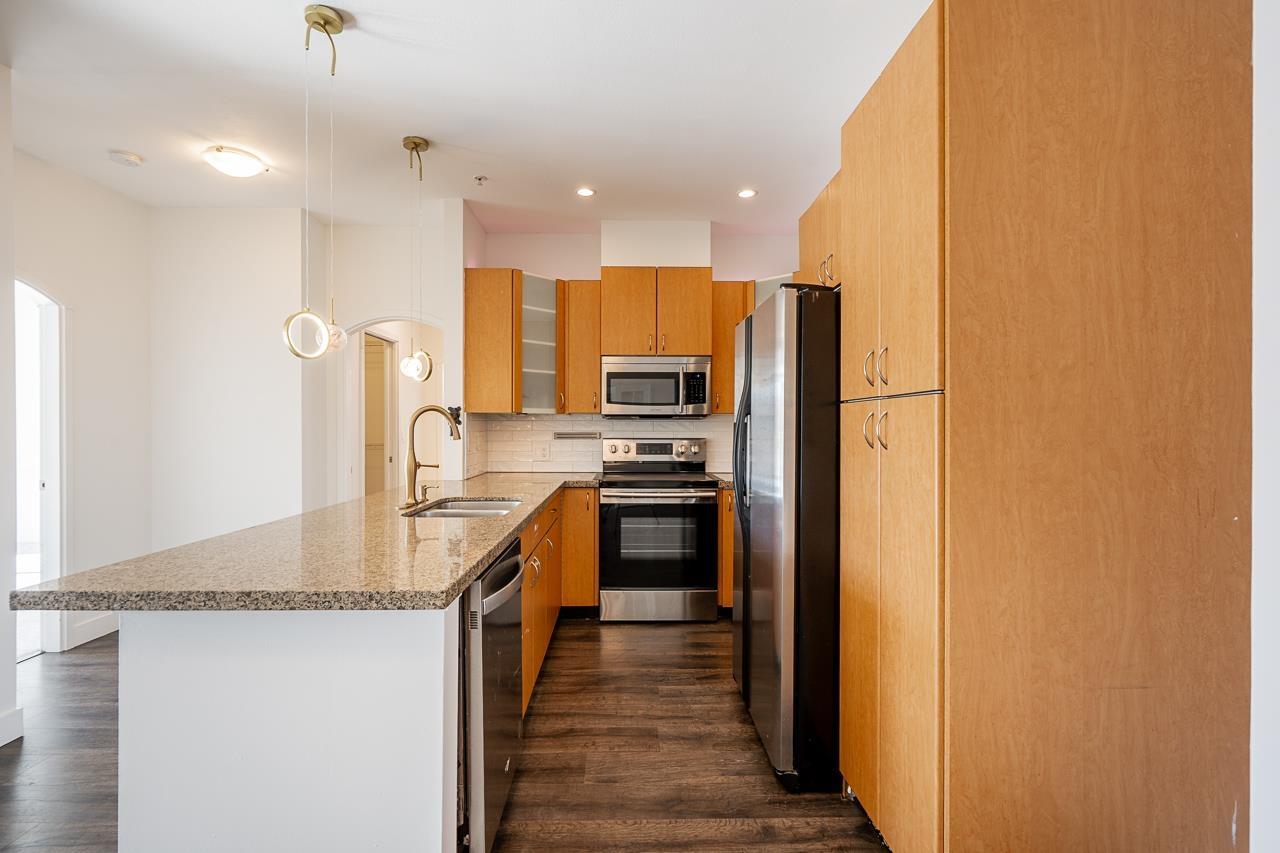 211 33485 South Fraser Way, Abbotsford, British Columbia V2S 8P9 - Photo 5 - R3108705