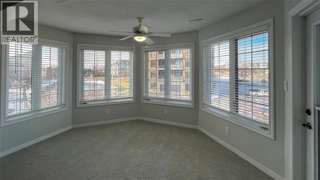 1520 Venetian Boulevard Unit# M-212, Point Edward photo 5
