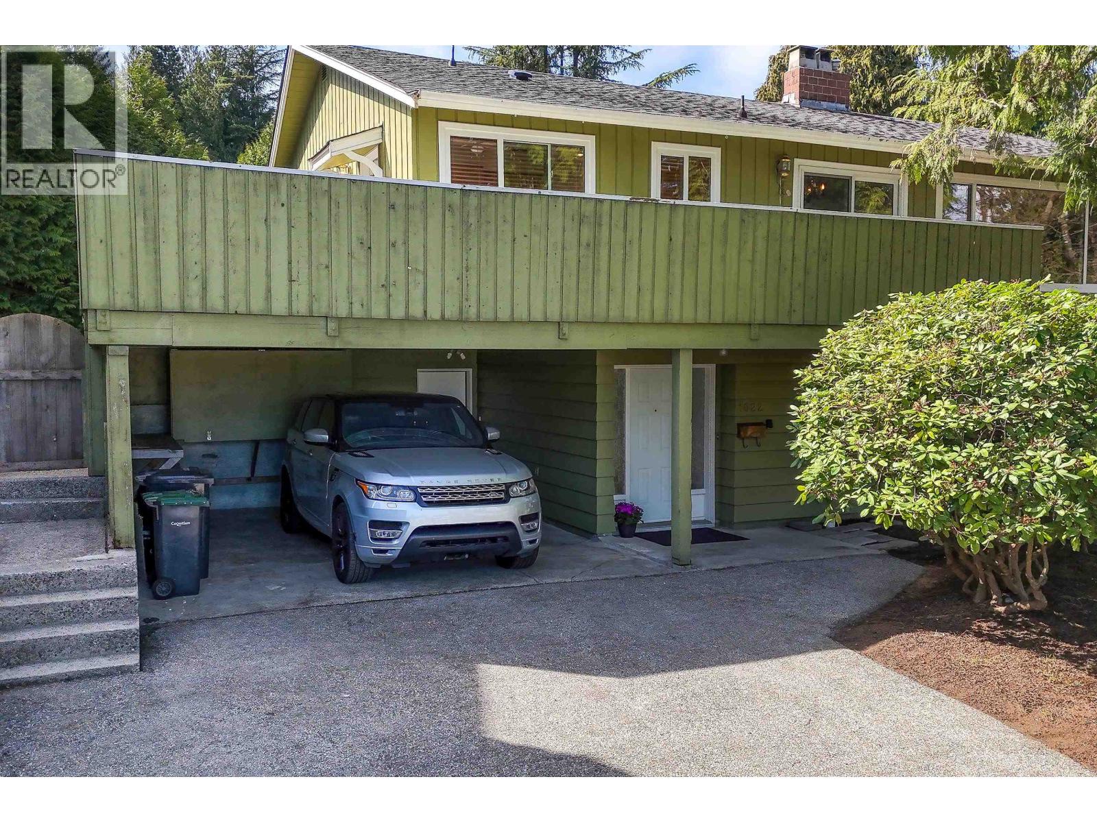 1022 Ranch Park Way, Coquitlam, British Columbia  V3C 2H2 - Photo 2 - R3108757