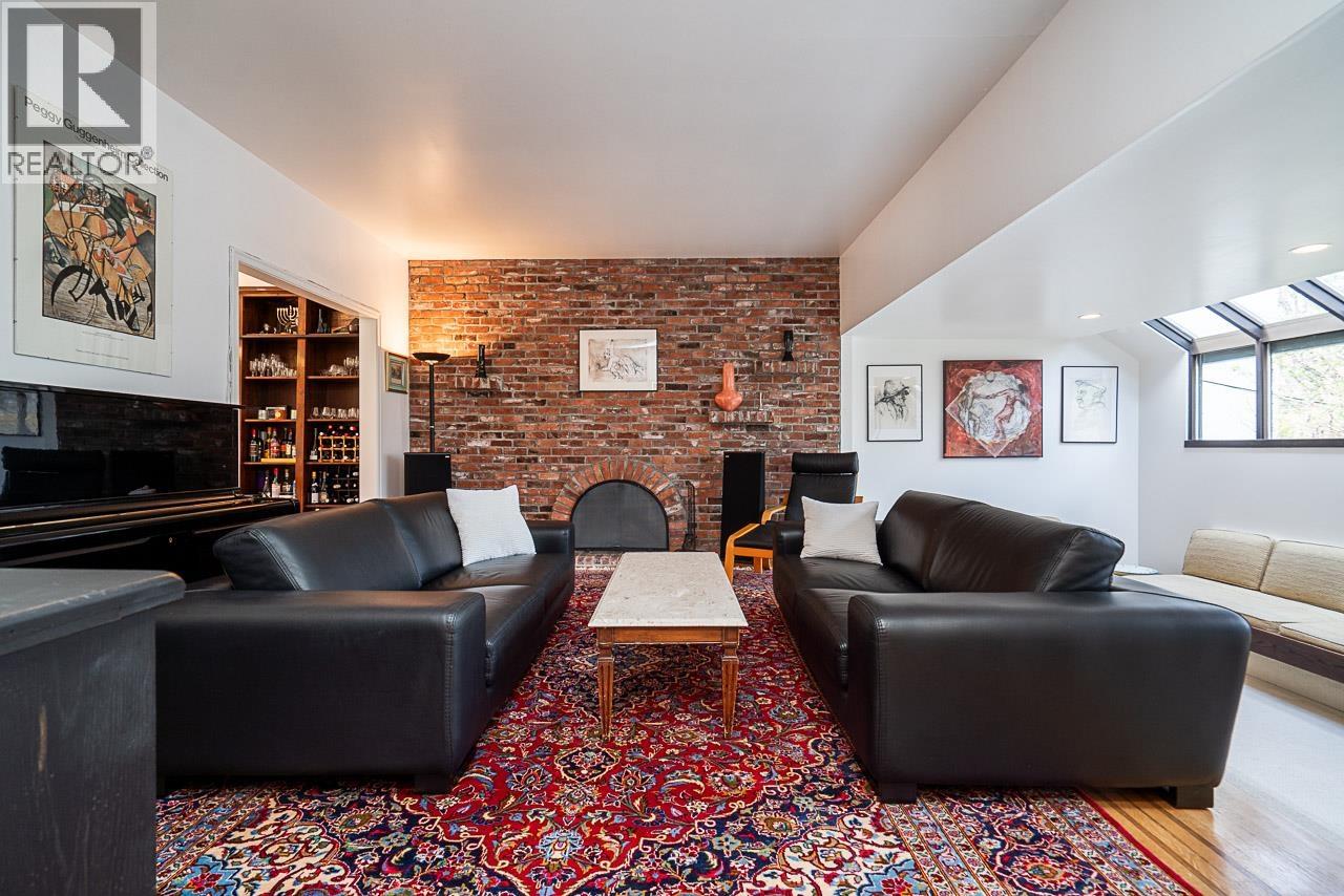 4338 W 2nd Avenue, Vancouver, British Columbia  V6R 1K3 - Photo 3 - R3108820