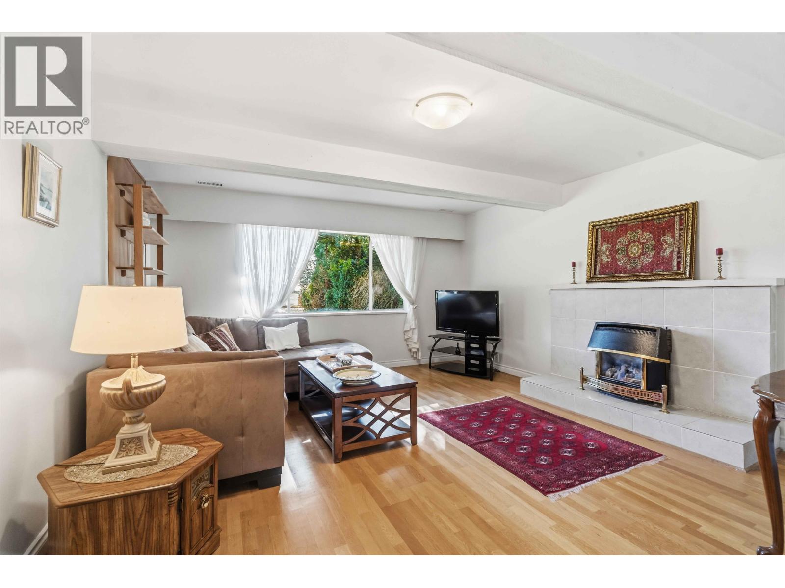 552 W 29th Street, North Vancouver, British Columbia  V7N 2K1 - Photo 16 - R3108821