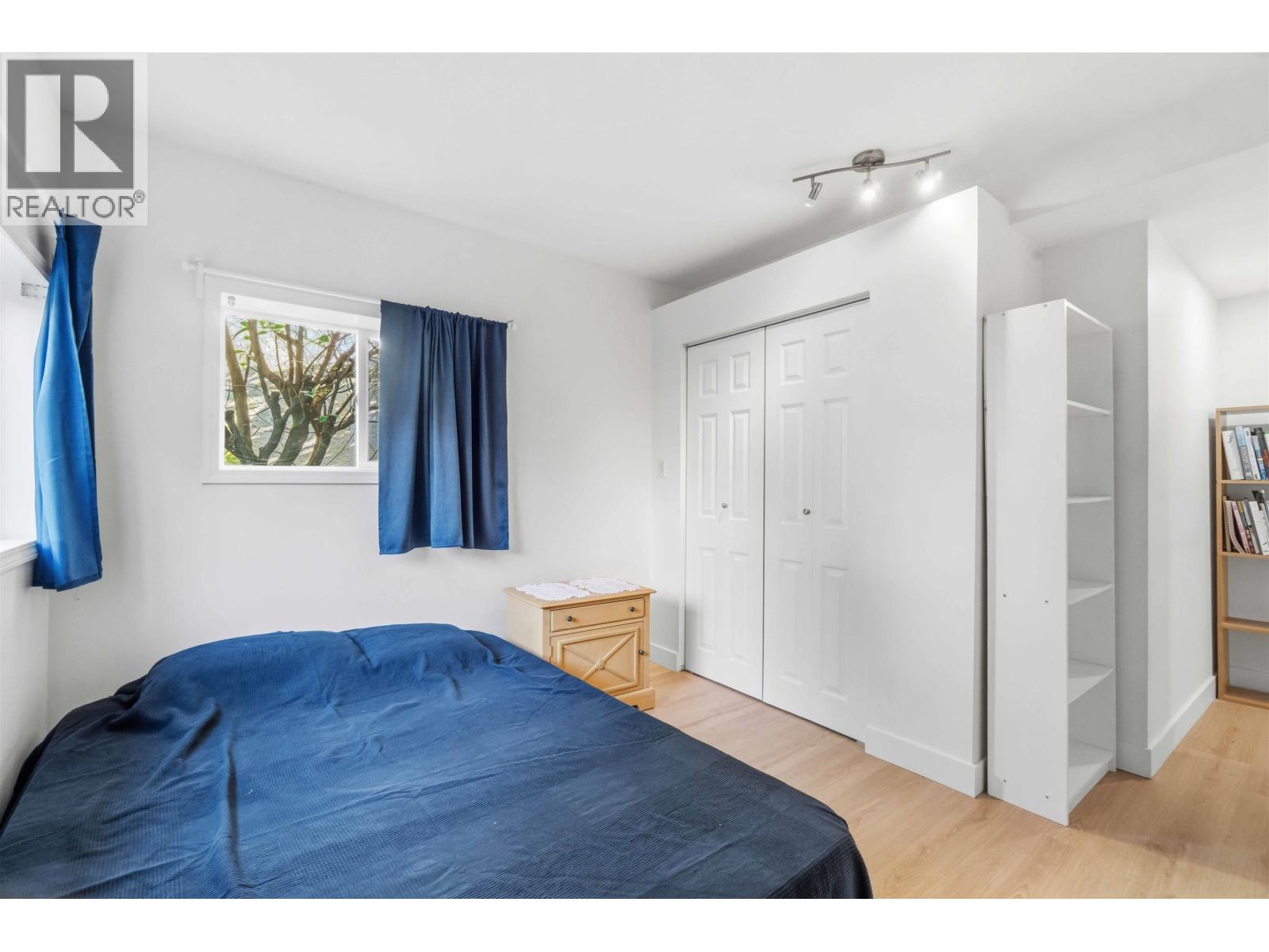 552 W 29th Street, North Vancouver, British Columbia  V7N 2K1 - Photo 18 - R3108821