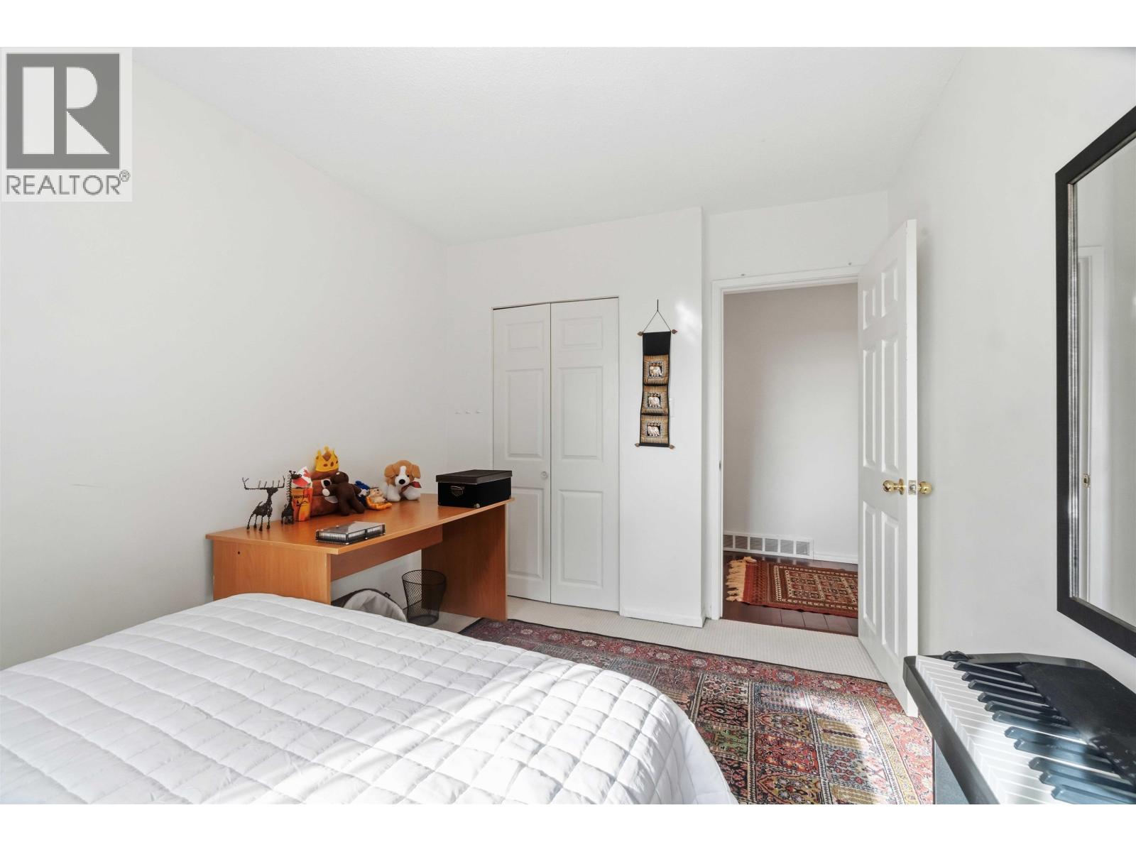 552 W 29th Street, North Vancouver, British Columbia  V7N 2K1 - Photo 27 - R3108821