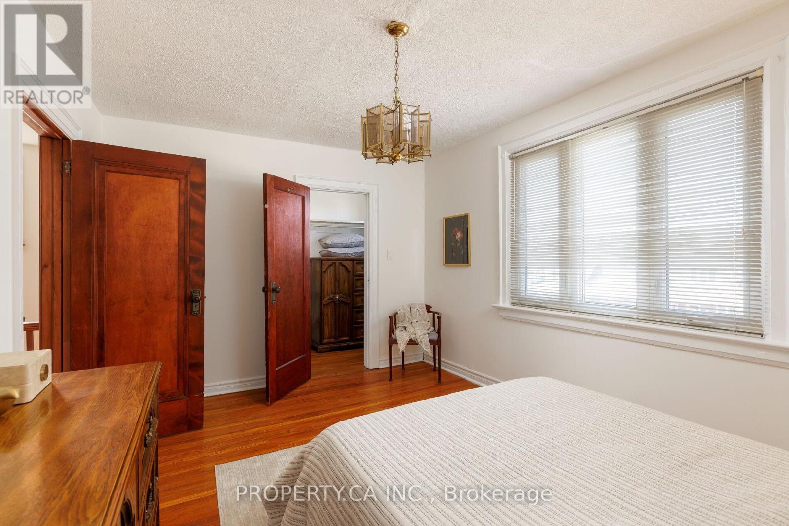 313 Monarch Park Avenue, Toronto, Ontario  M4J 4T2 - Photo 18 - E12950492