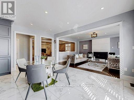 126 Silk Twist Drive, East Gwillimbury, Ontario  L9N 0W1 - Photo 11 - N12973592