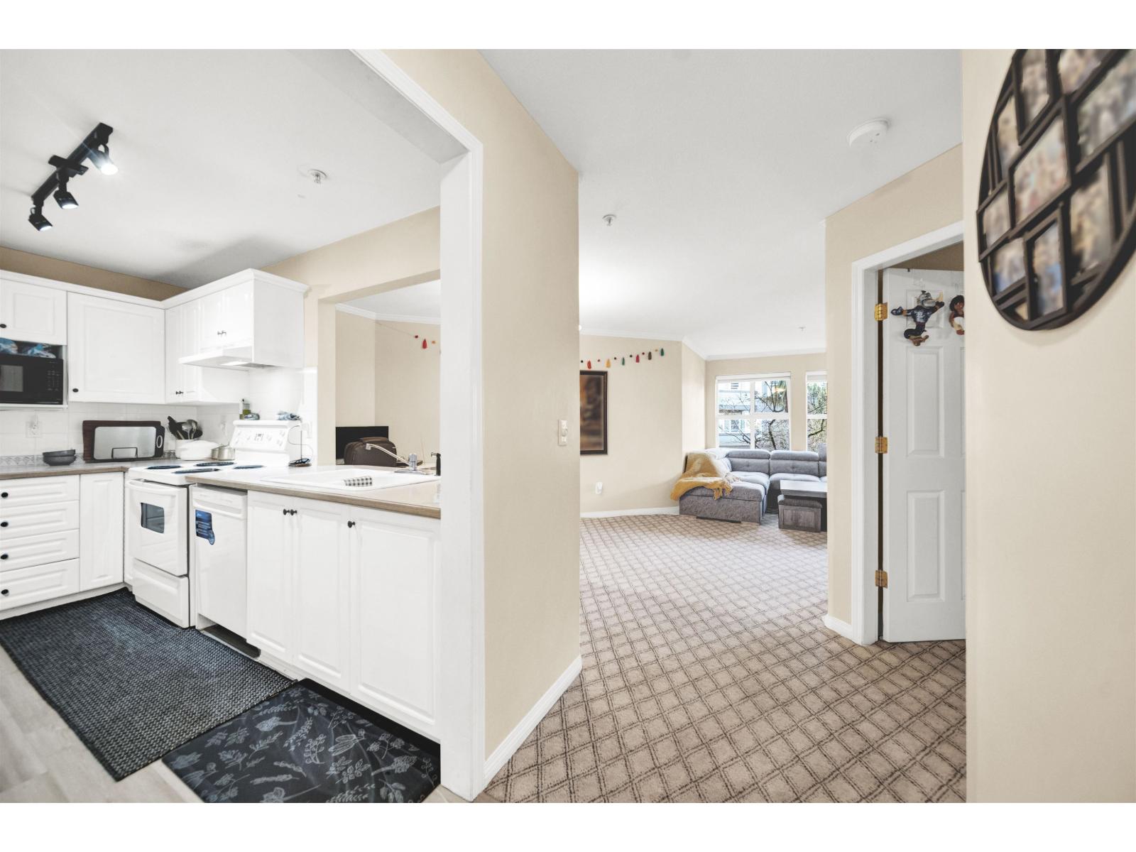 212 6557 121 Street, Surrey, British Columbia  V3W 1E7 - Photo 22 - R3108855