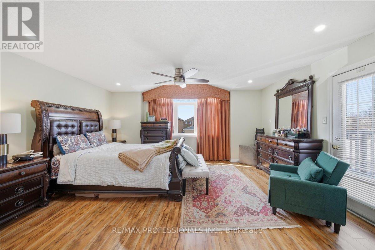 7387 Davemark Court, Mississauga, Ontario  L5N 7P3 - Photo 27 - W12973582