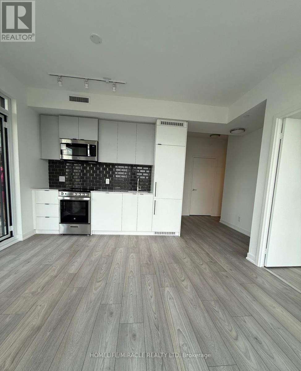 926 - 285 Dufferin Street, Toronto, Ontario  M6K 0J2 - Photo 3 - W12973606