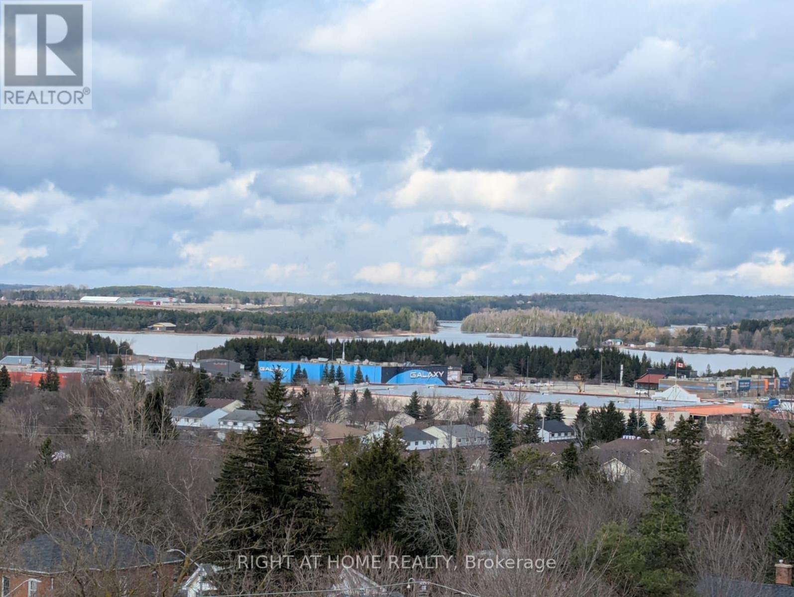 706 - 8 FEAD STREET, Orangeville, Ontario