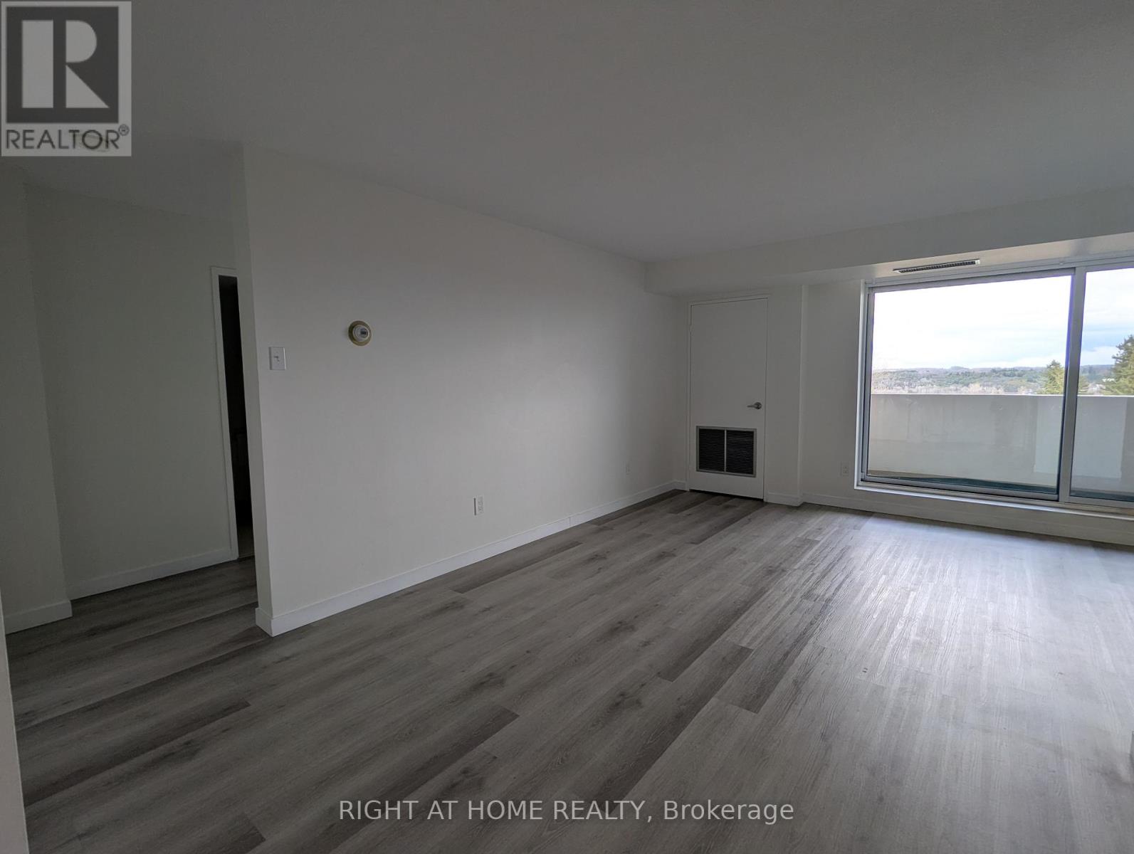 706 - 8 Fead Street, Orangeville, Ontario  L9W 3X4 - Photo 5 - W12973608