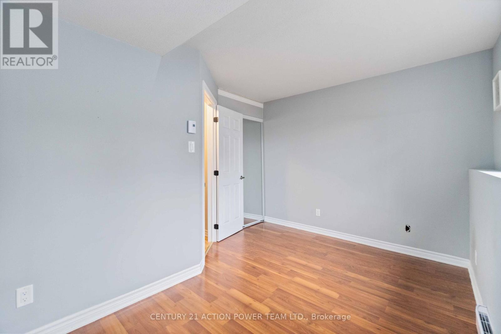 904 Tanguay Court, Ottawa, Ontario  K2L 3X5 - Photo 22 - X12966994