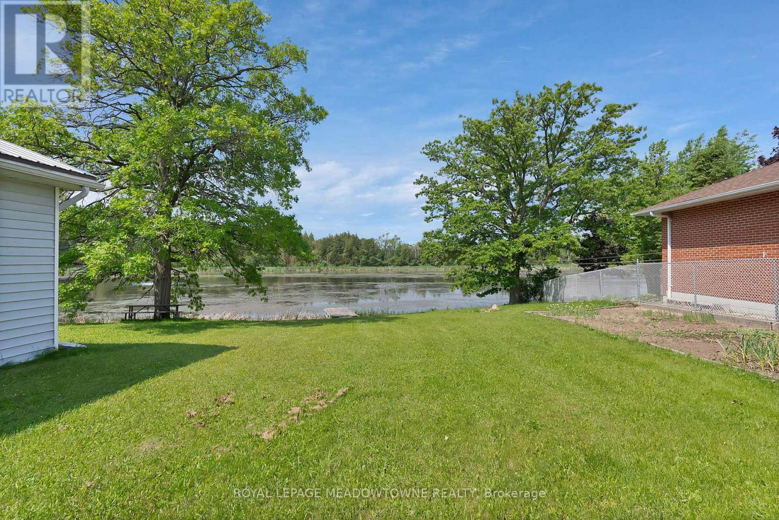 46 Hawke Drive, Kawartha Lakes, Ontario  K0L 2W0 - Photo 28 - X12973650