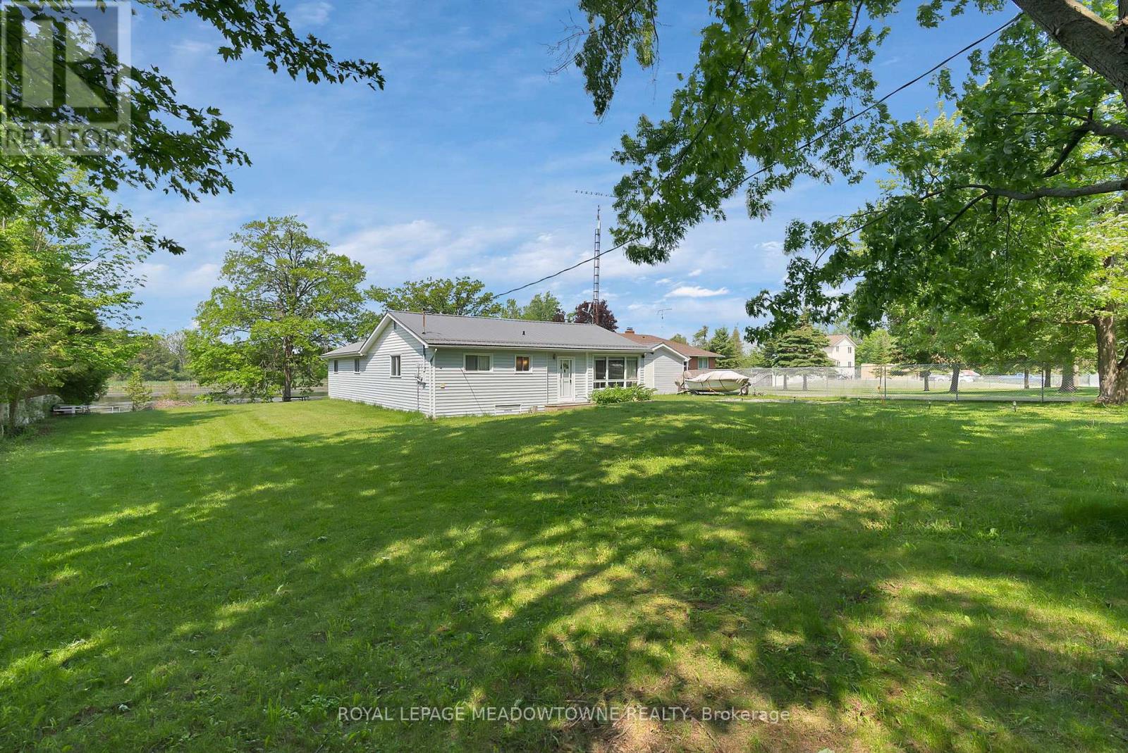 46 Hawke Drive, Kawartha Lakes, Ontario  K0L 2W0 - Photo 30 - X12973650