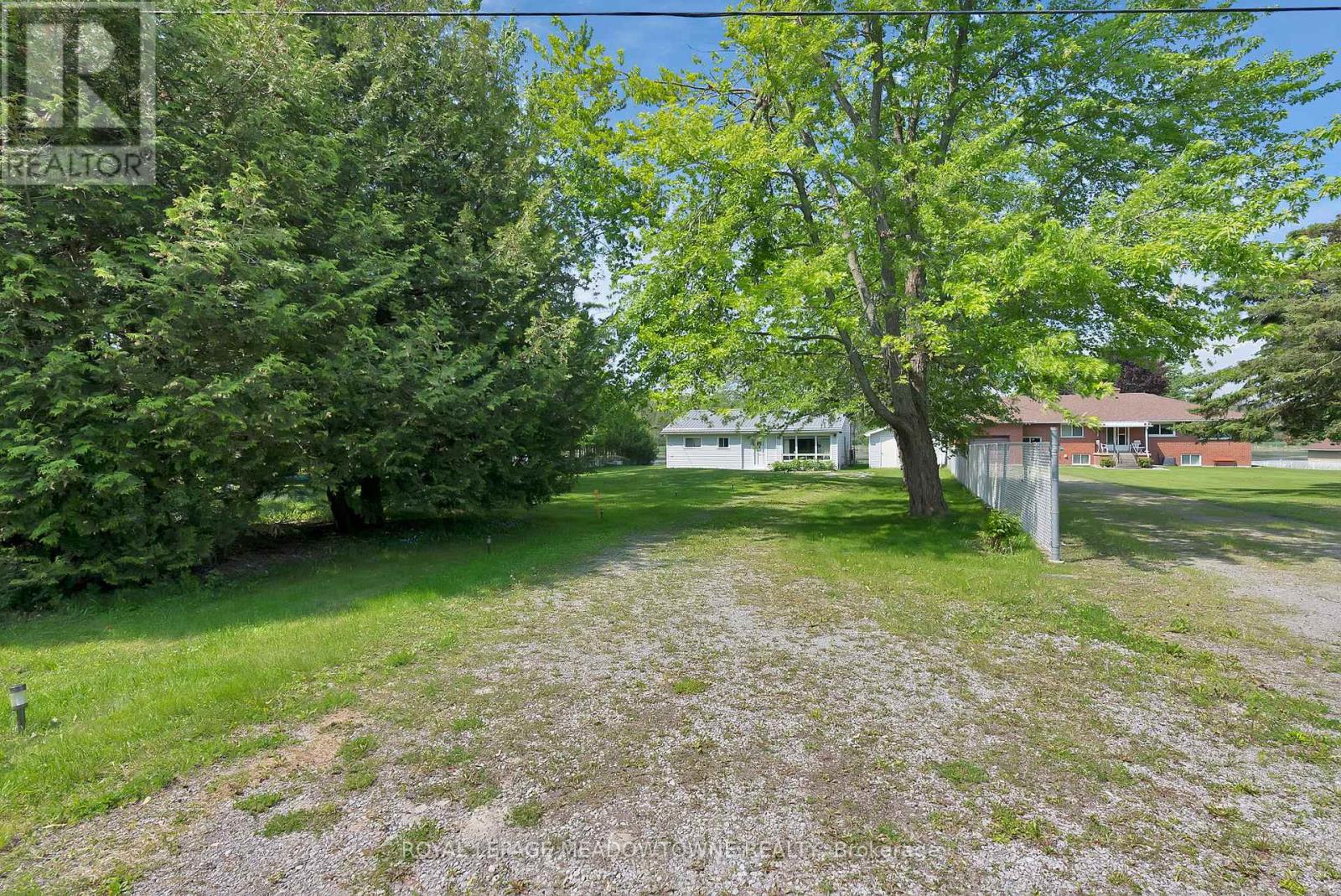 46 Hawke Drive, Kawartha Lakes, Ontario  K0L 2W0 - Photo 31 - X12973650