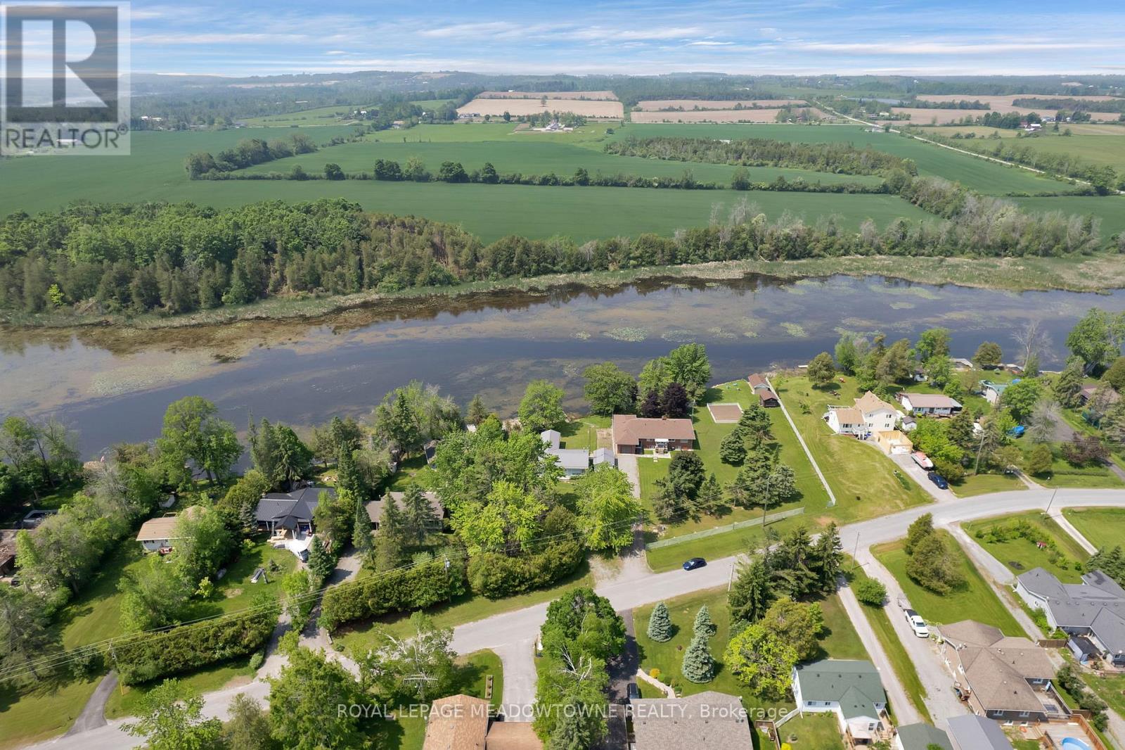 46 Hawke Drive, Kawartha Lakes, Ontario  K0L 2W0 - Photo 40 - X12973650