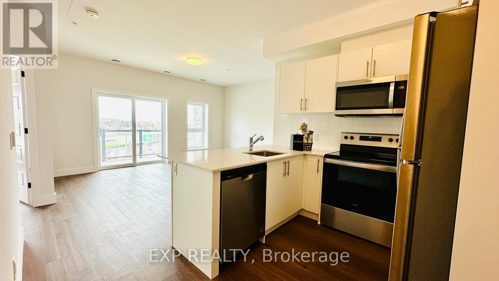 611 - 1000 Lackner Place, Kitchener, Ontario  N2A 0L4 - Photo 2 - X12973652