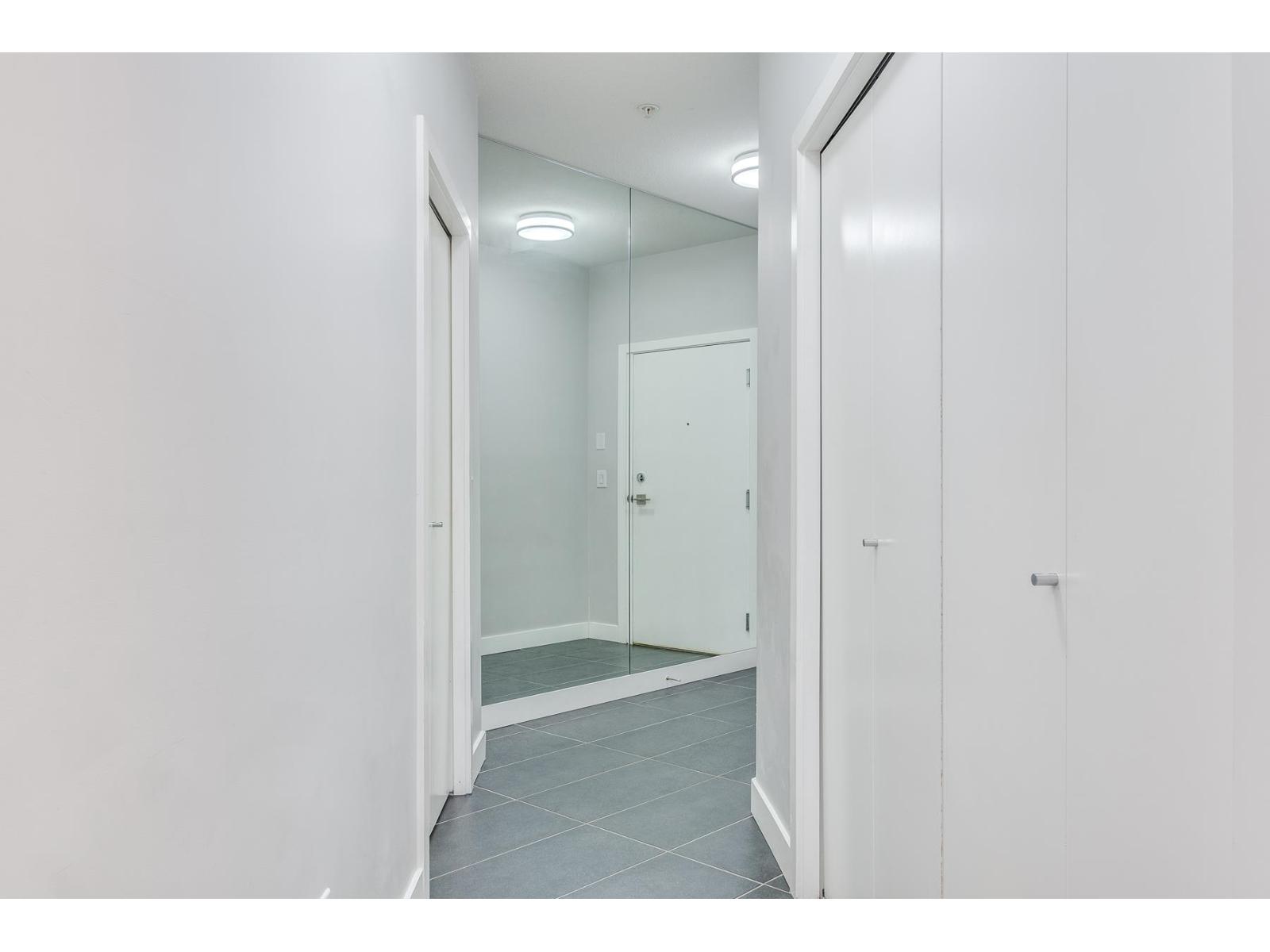 406 15388 105 Avenue, Surrey, British Columbia  V3R 0C4 - Photo 14 - R3108771