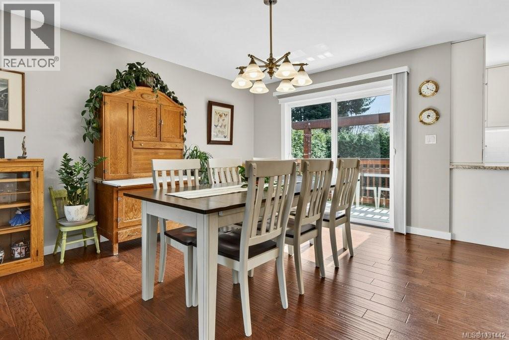 267 Towler Pl, Courtenay, British Columbia  V9N 6Y8 - Photo 10 - 1031442