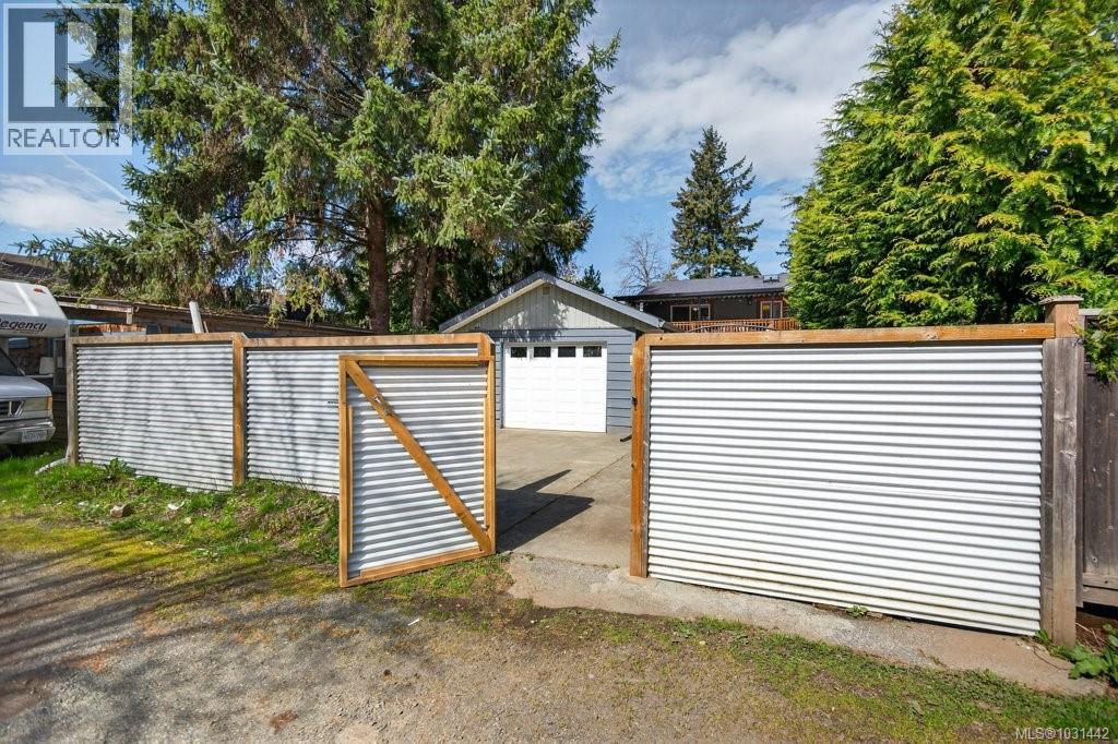 267 Towler Pl, Courtenay, British Columbia  V9N 6Y8 - Photo 74 - 1031442