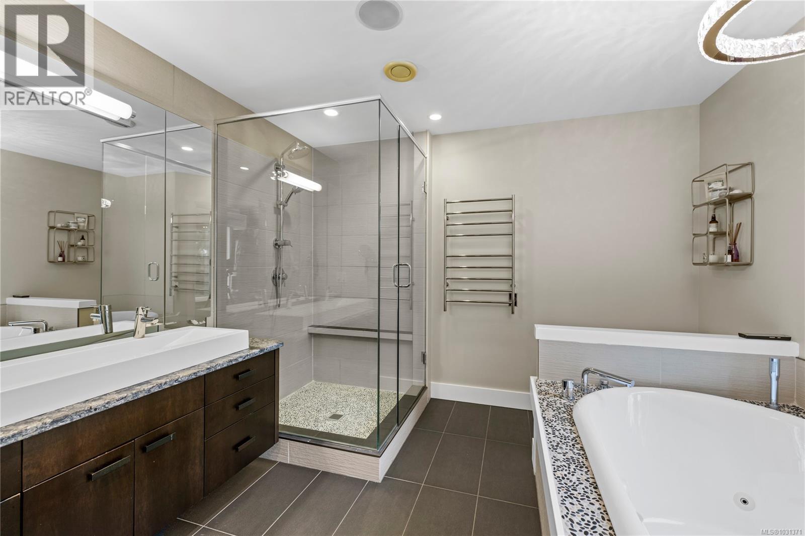 340 Summit Dr, Nanaimo, British Columbia  V9T 5R2 - Photo 40 - 1031371