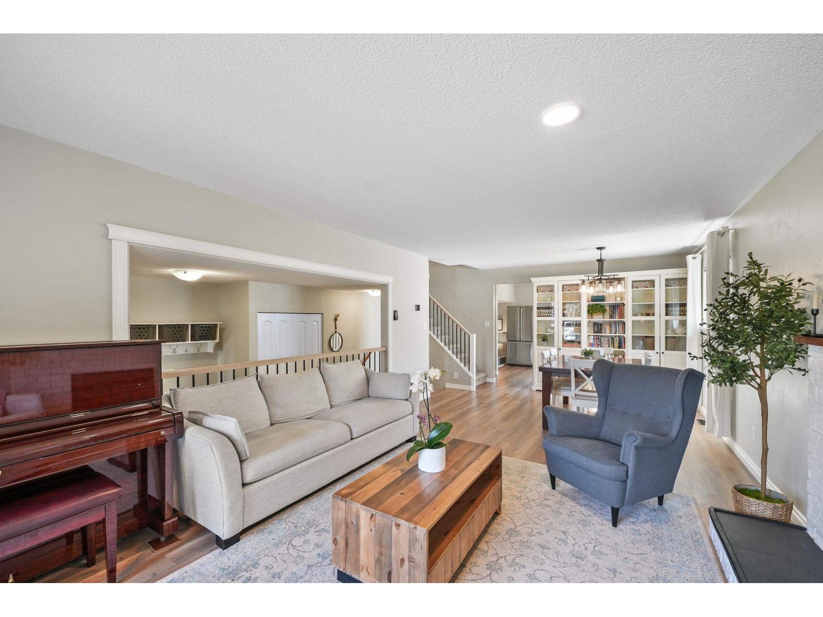 2922 Wiggins Place, Langley, British Columbia  V2Y 1E9 - Photo 9 - R3107253