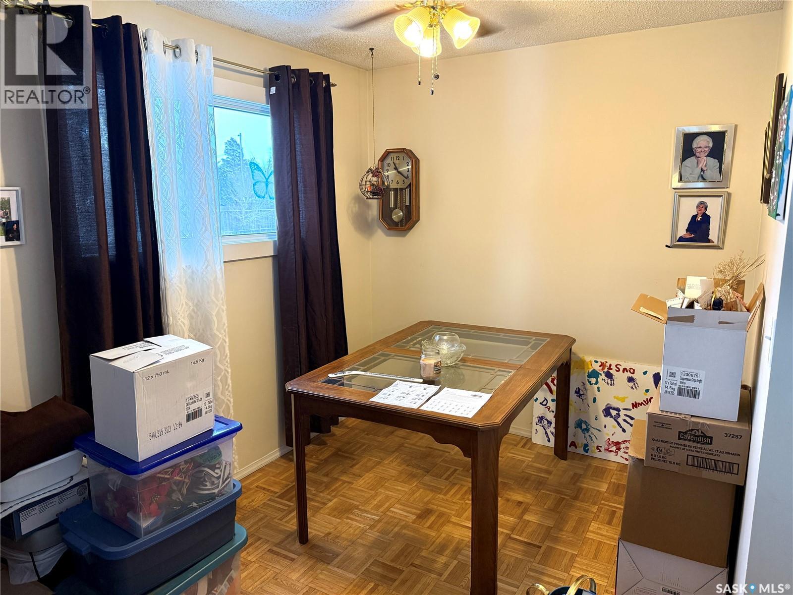 365 3rd Ave Crescent, Battleford, Saskatchewan  S0M 0E0 - Photo 7 - SK032405