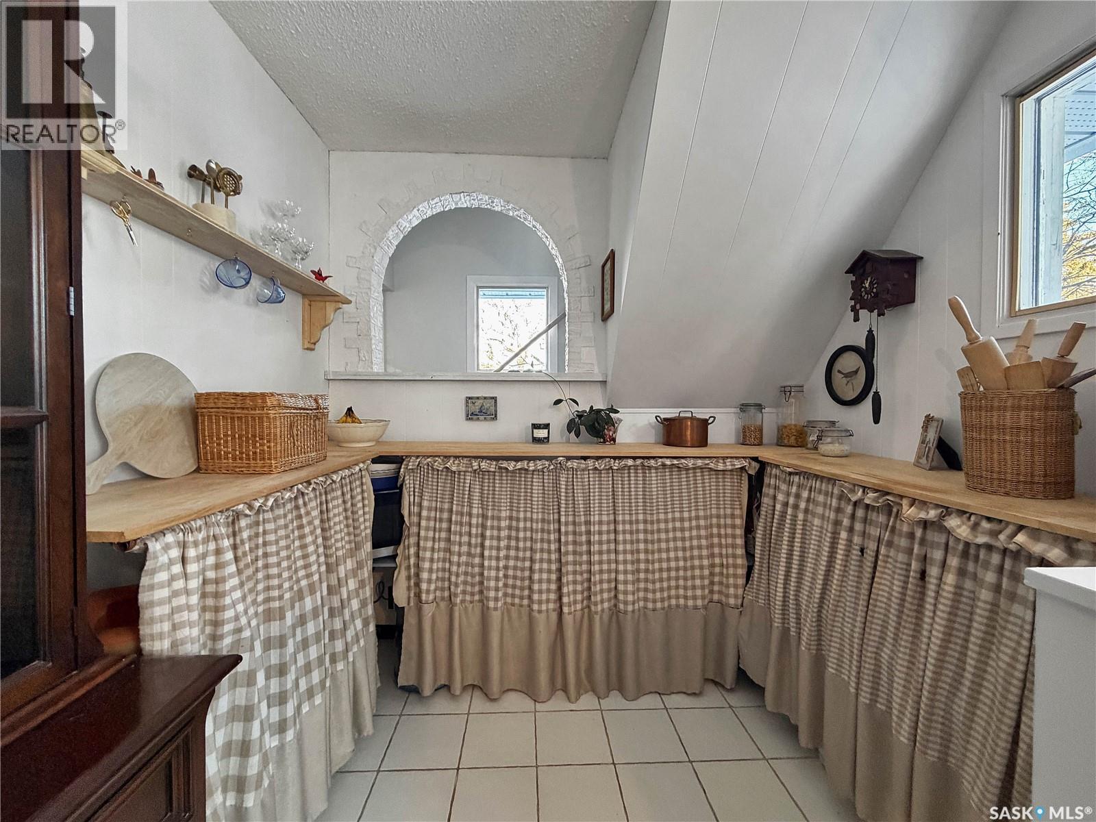 Brewer Road Acreage, Cana Rm No. 214, Saskatchewan  S0A 2P0 - Photo 13 - SK032386