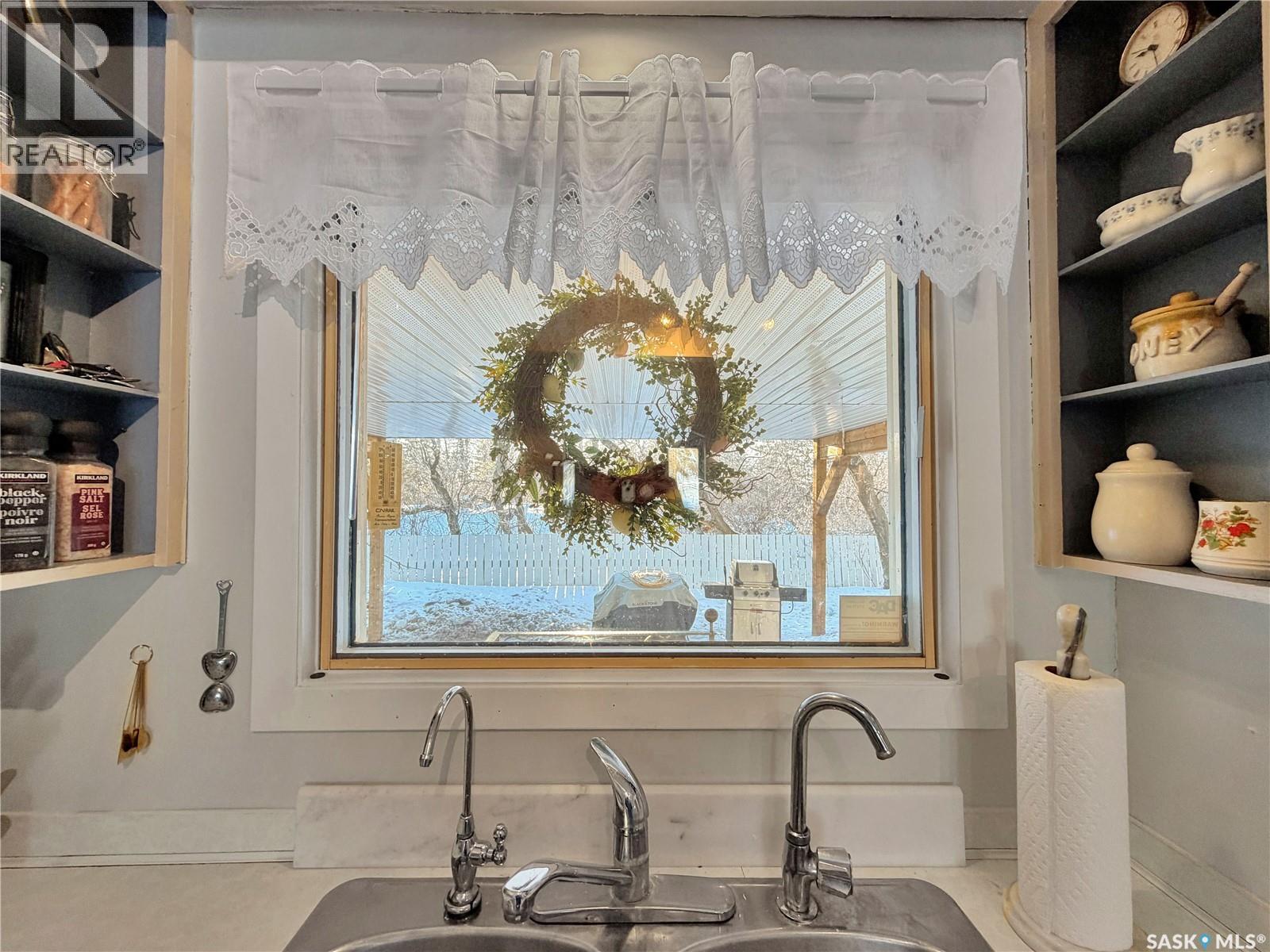 Brewer Road Acreage, Cana Rm No. 214, Saskatchewan  S0A 2P0 - Photo 9 - SK032386