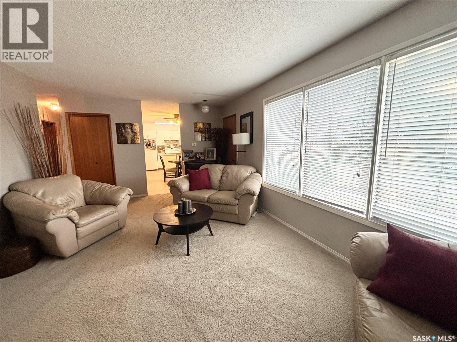 202 Herbert Street, Maple Creek, Saskatchewan  S0N 1N0 - Photo 17 - SK032337