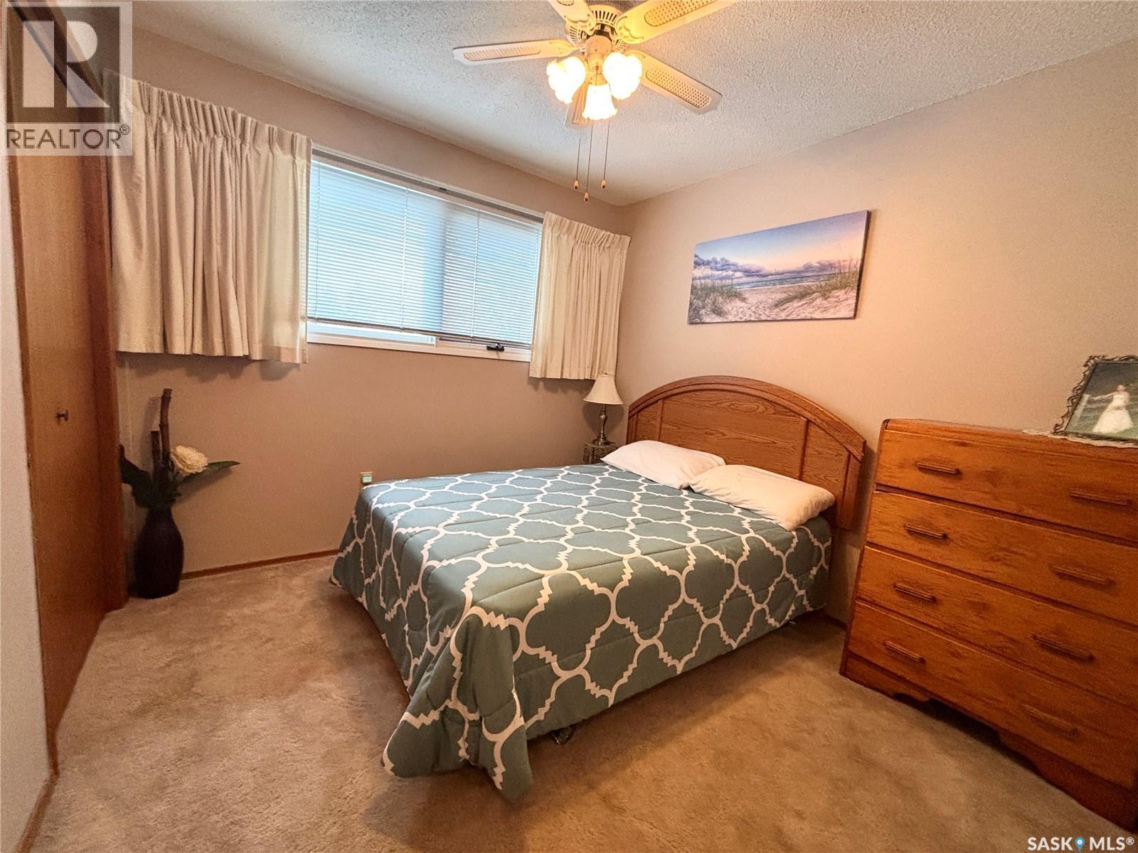 202 Herbert Street, Maple Creek, Saskatchewan  S0N 1N0 - Photo 20 - SK032337