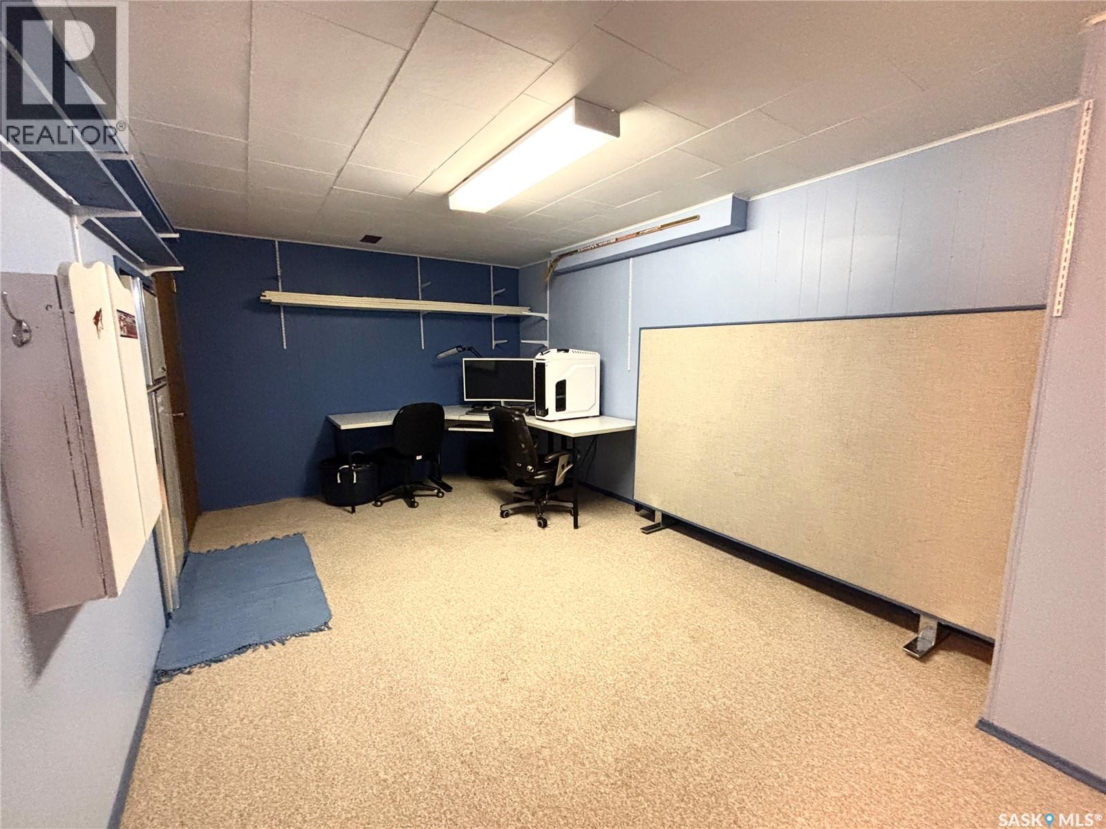 202 Herbert Street, Maple Creek, Saskatchewan  S0N 1N0 - Photo 29 - SK032337