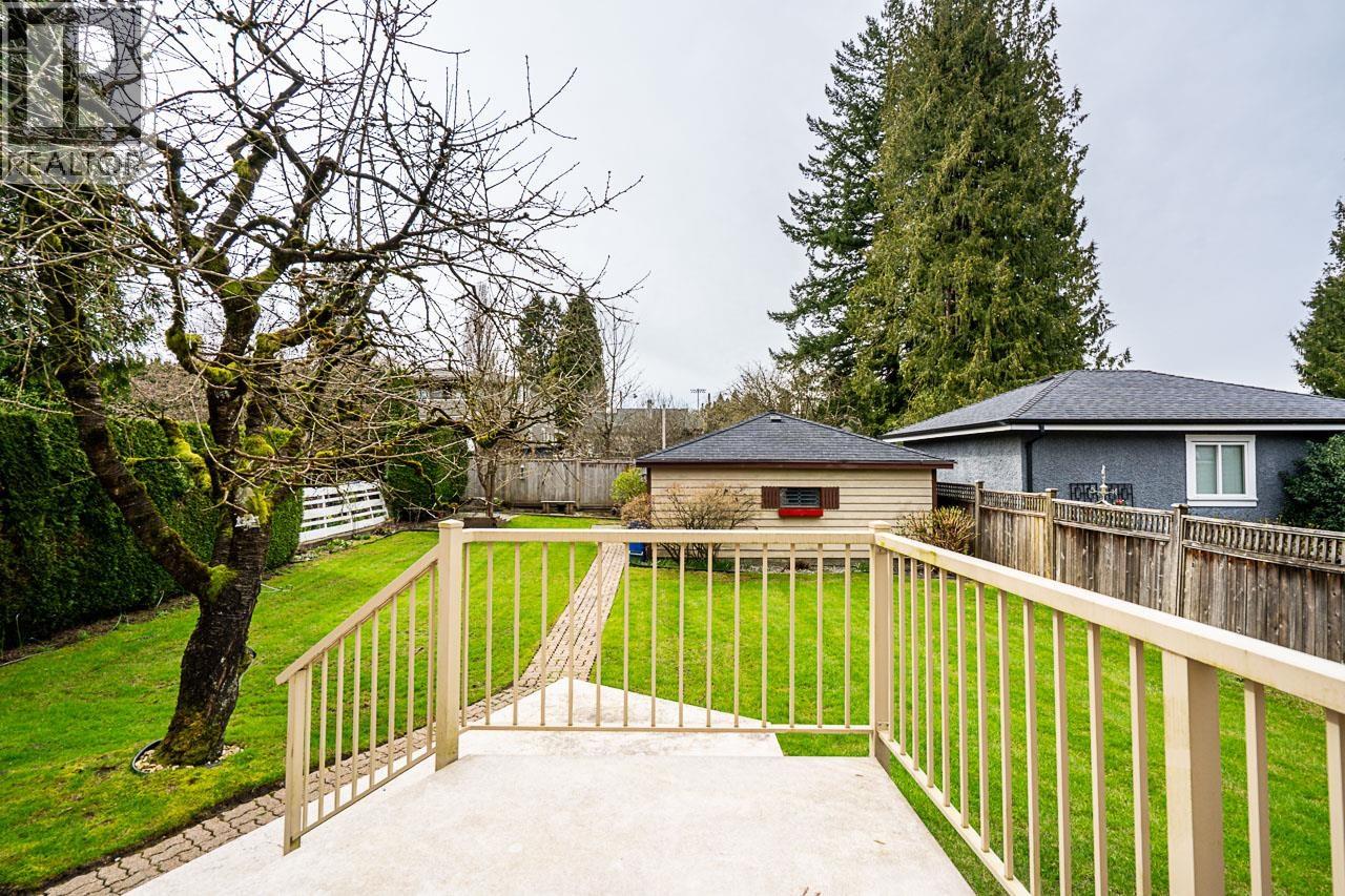 902 Fourth Street, New Westminster, British Columbia  V3L 2W6 - Photo 30 - R3107949