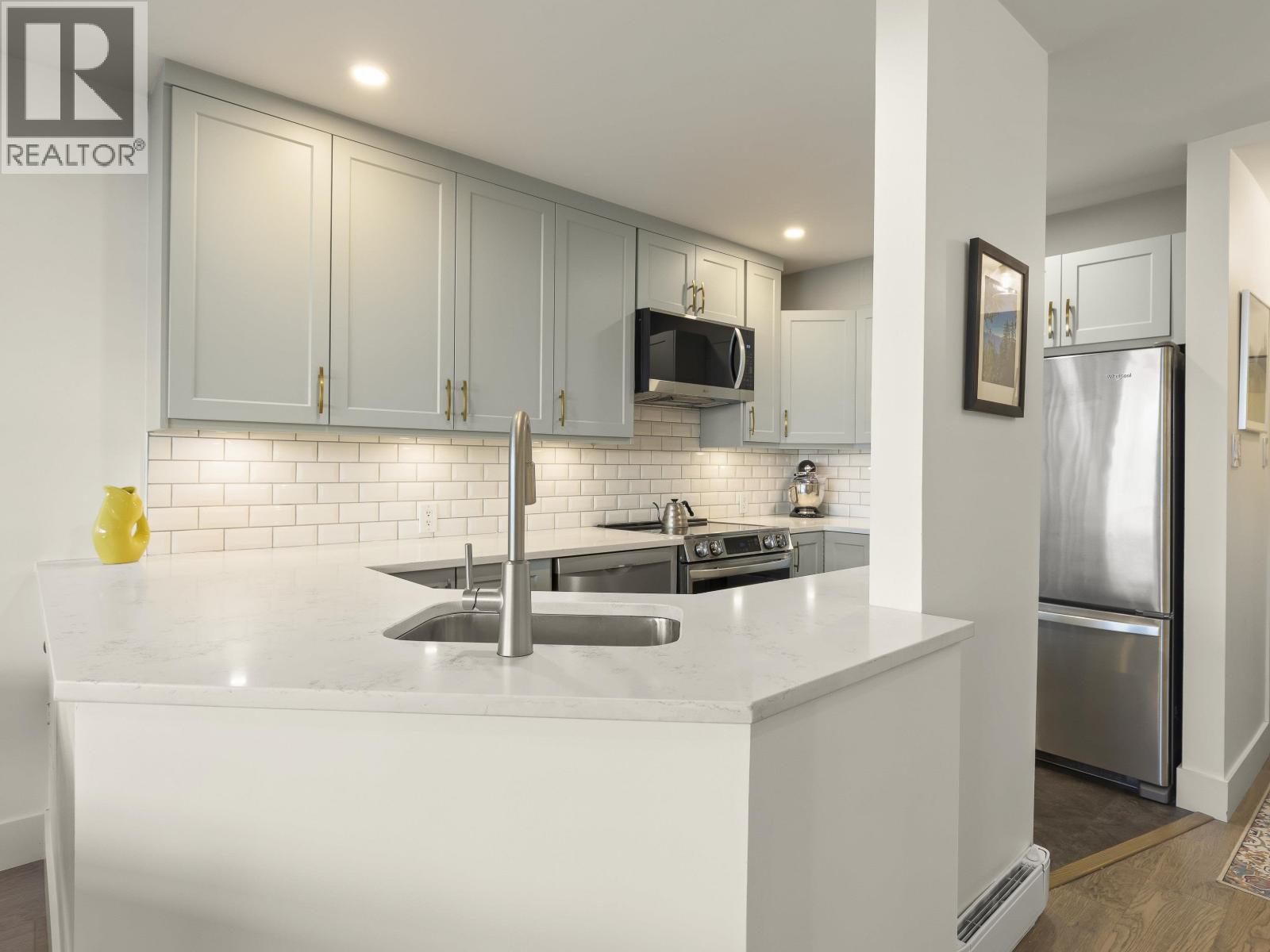 102 2287 W 3rd Avenue, Vancouver, British Columbia  V6K 1L5 - Photo 12 - R3107829