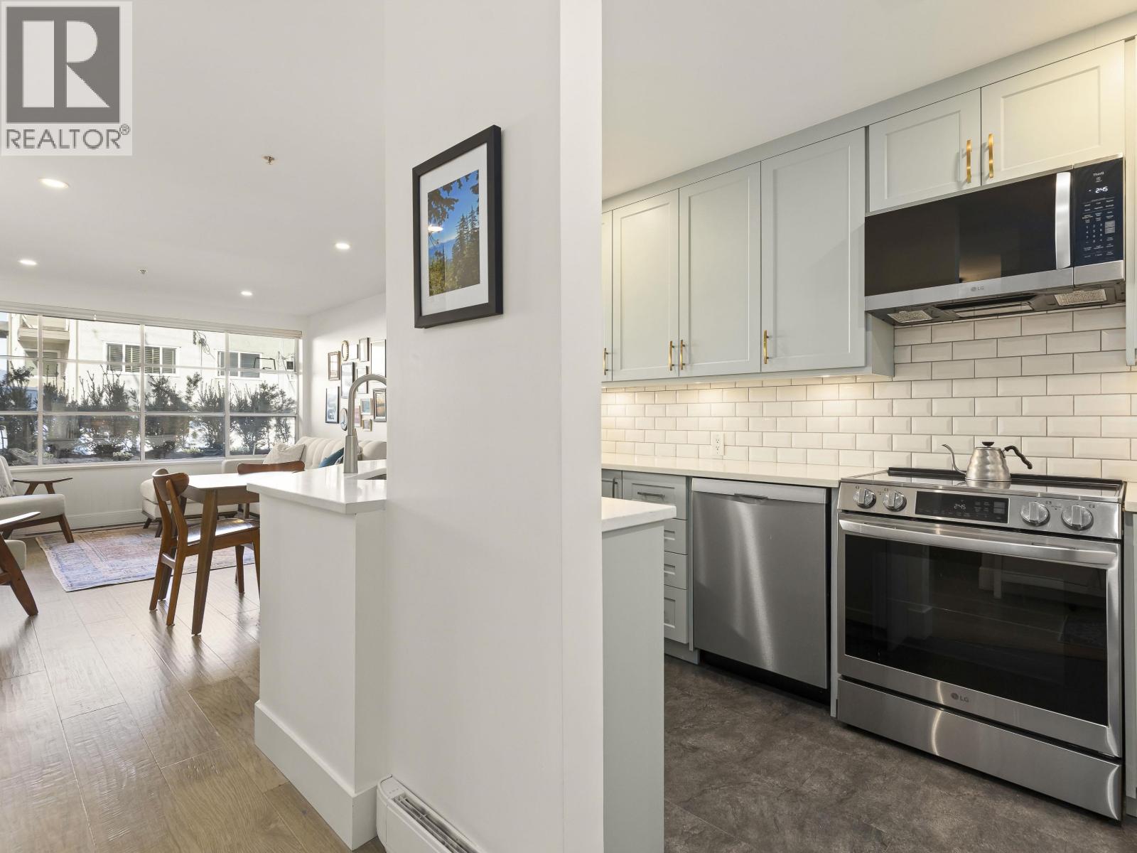 102 2287 W 3rd Avenue, Vancouver, British Columbia  V6K 1L5 - Photo 10 - R3107829