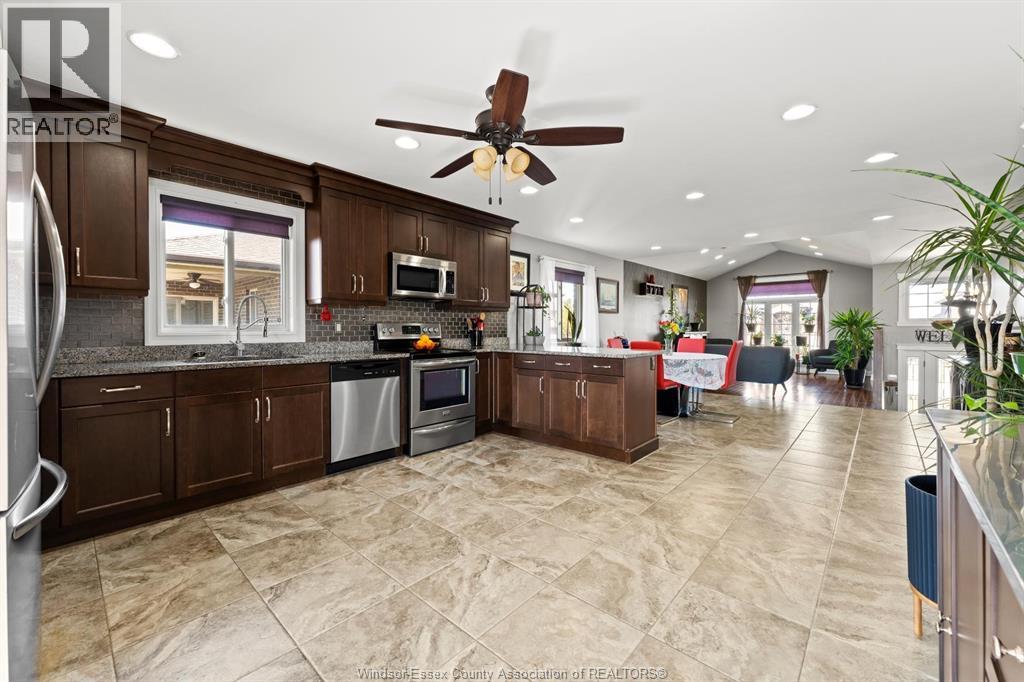 377 Piroli Crescent, Lakeshore, Ontario  N0R 1A0 - Photo 14 - 26007500