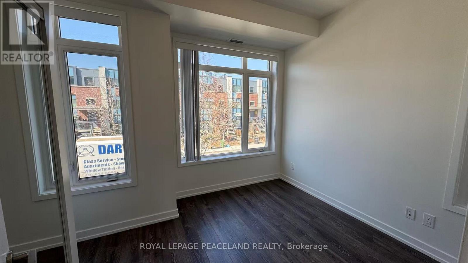 59 Regent Street, Toronto, Ontario  M5A 3N7 - Photo 11 - C12962174