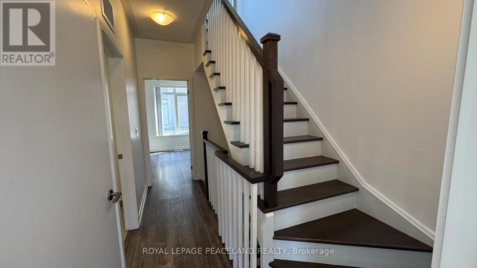 59 Regent Street, Toronto, Ontario  M5A 3N7 - Photo 9 - C12962174